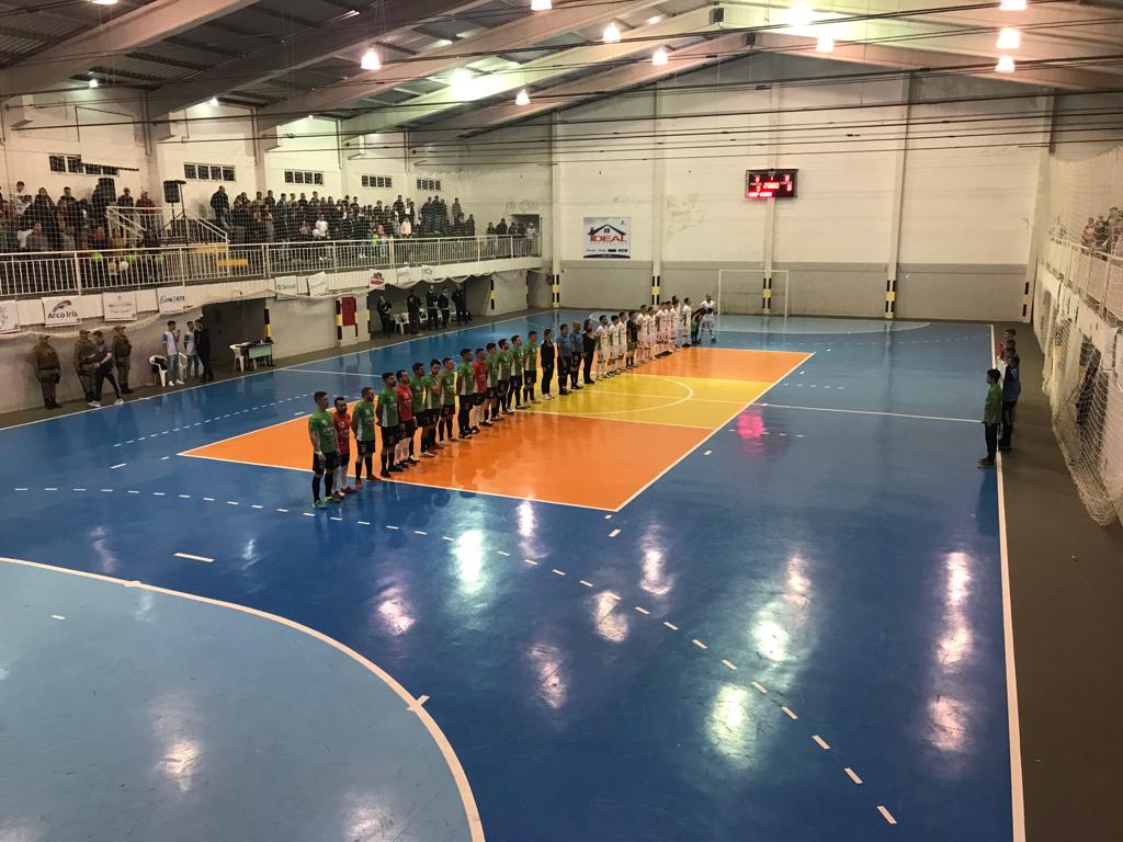 Vereadores prestigiam jogo da ADCF Futsal na semifinal da Liga Catarinense de Futsal